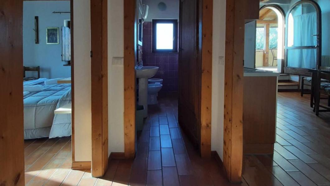 Country House Ca' Vernaccia Guest House Urbino Exterior photo
